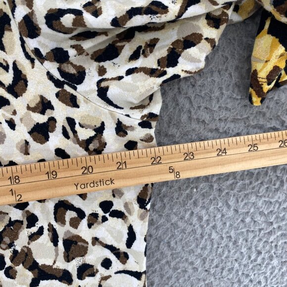 Chicos Top Womens 3 US Extra Large Yellow Brown Animal Print 3/4 Sleeve Pullover - Picture 7 of 11